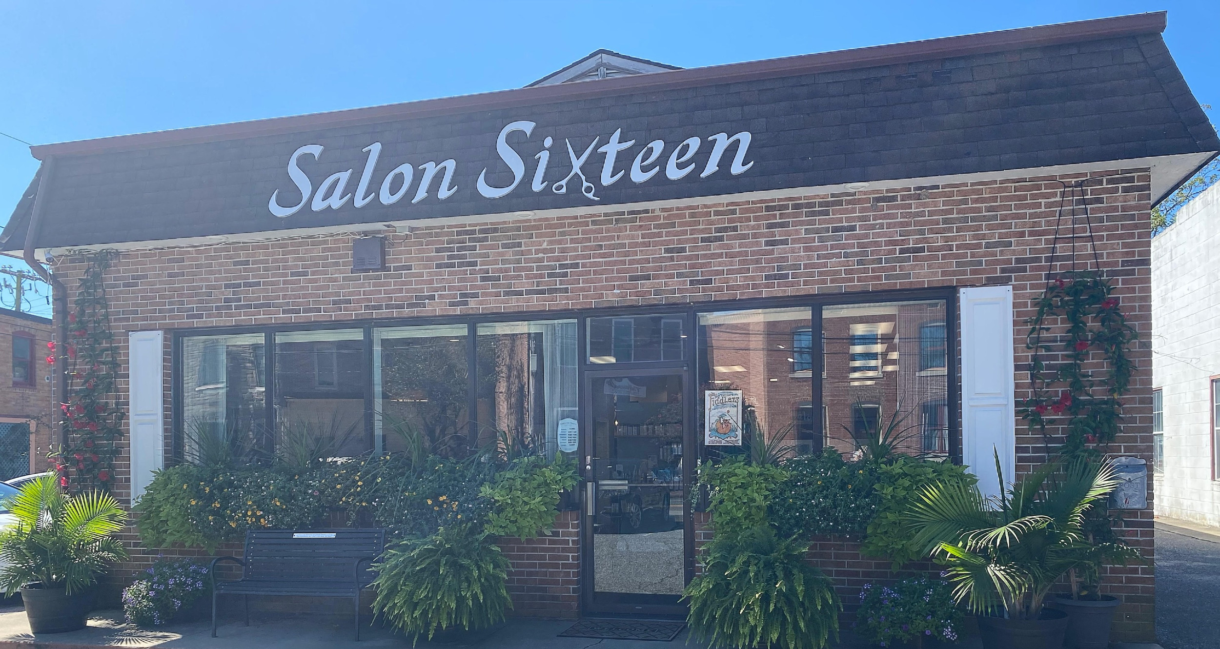 Salon Sixteen in Berlin, MD