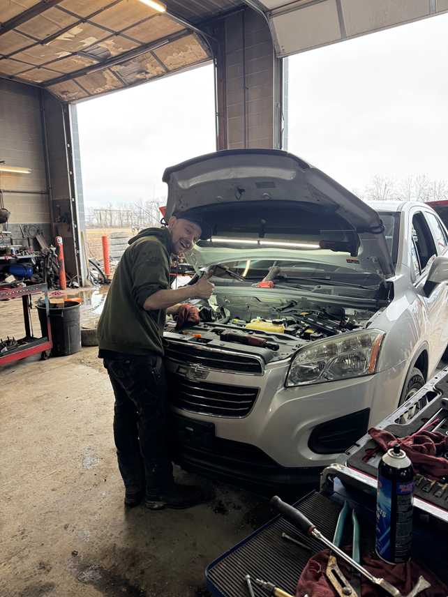 Ron's Garage & Wrecker Services in Jackson, OH