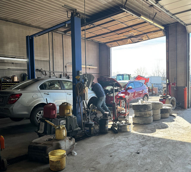 Ron's Garage & Wrecker Services in Jackson, OH (3)