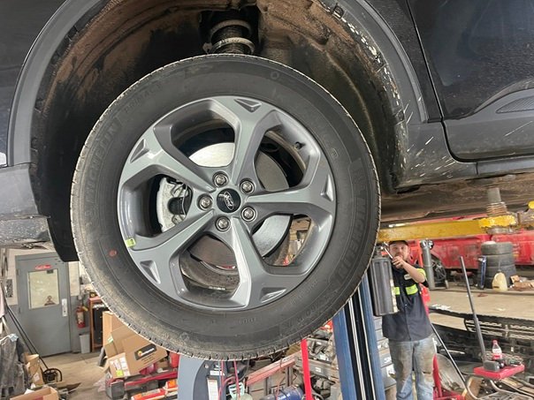 Ron's Garage & Wrecker Services in Jackson, OH (5)