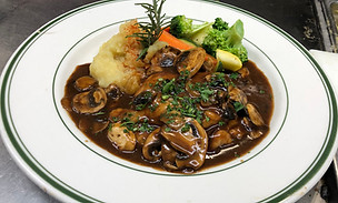 Le Rendez-Vous Cafe in Lake Elsinore, CA (5)