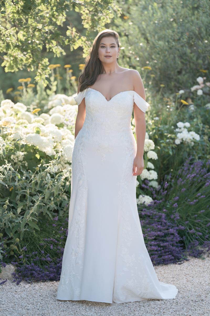 Universe Bridal & Prom in West Lafayette, OH (3)