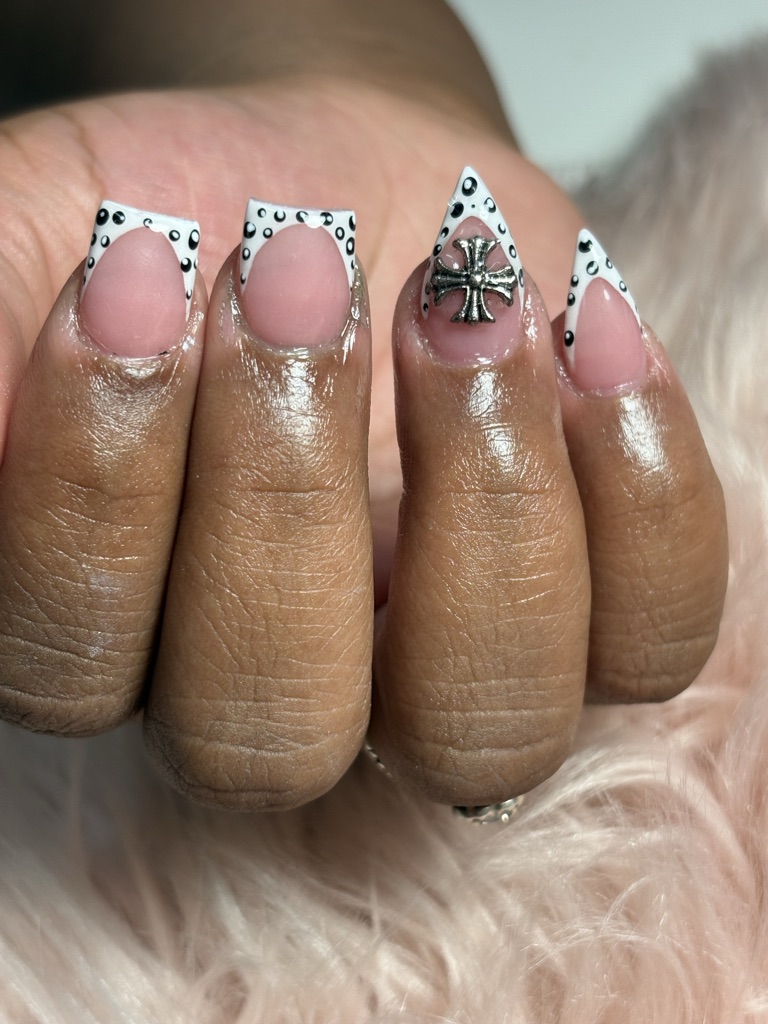 Nailed by Trish Studio in Fort Wayne, IN (2)
