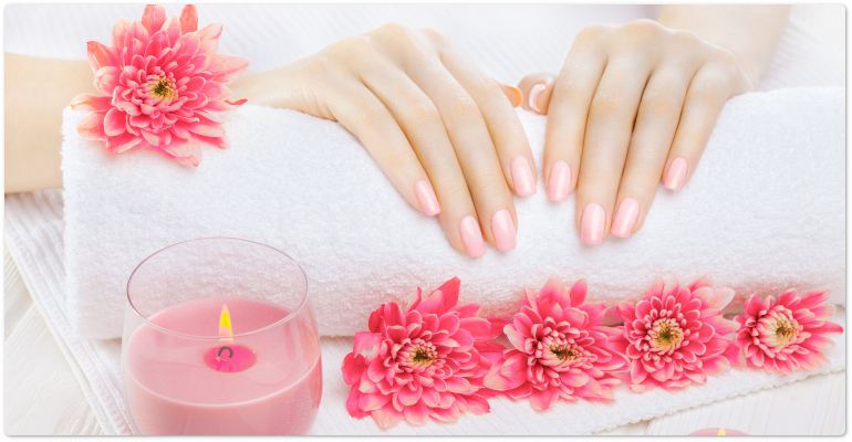 Cosmo Nail & Hair Bar in Gainesville, FL (2)