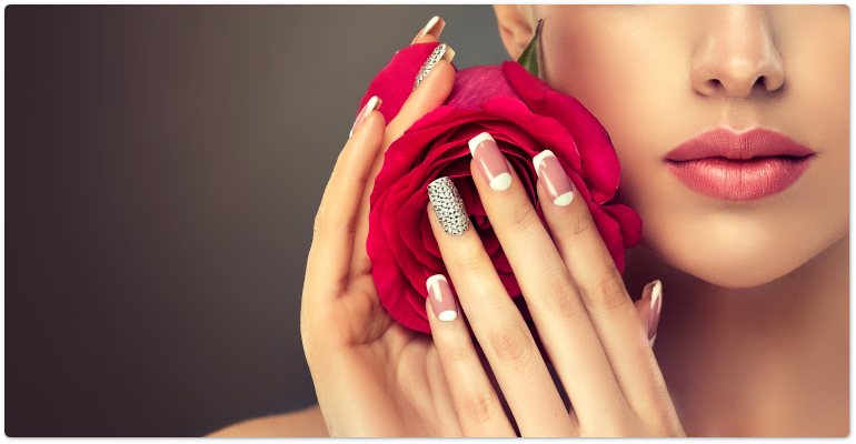 Cosmo Nail & Hair Bar in Gainesville, FL (5)