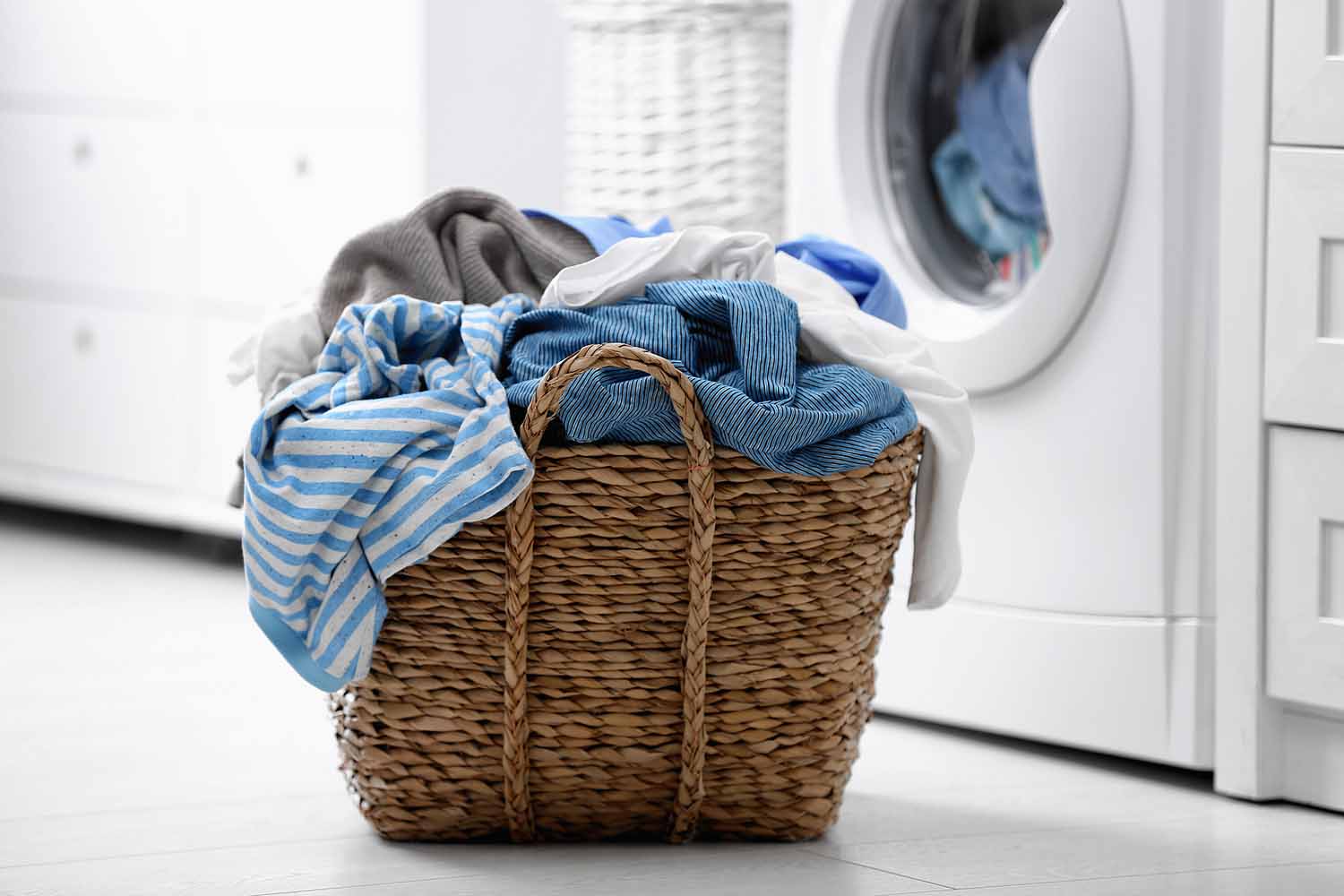 Kater Kleaning Service LLC in Waukena, CA (2)