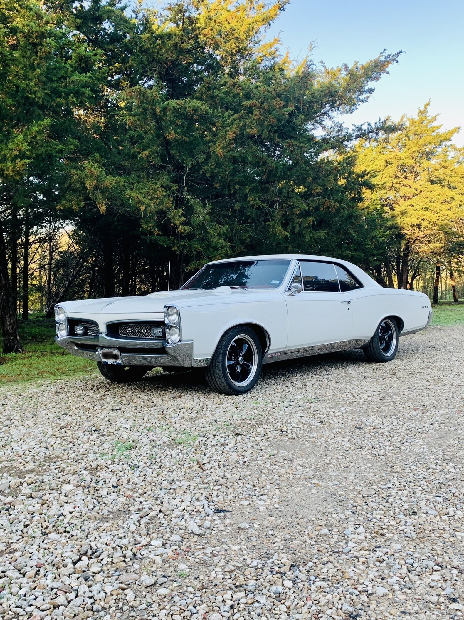 Zachary Customs LLC in Celeste, TX