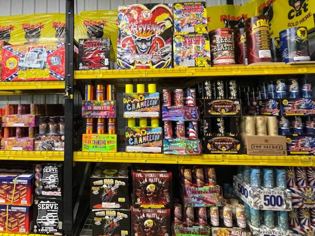Black Bull Fireworks Superstore in Salem Lakes, WI (4)