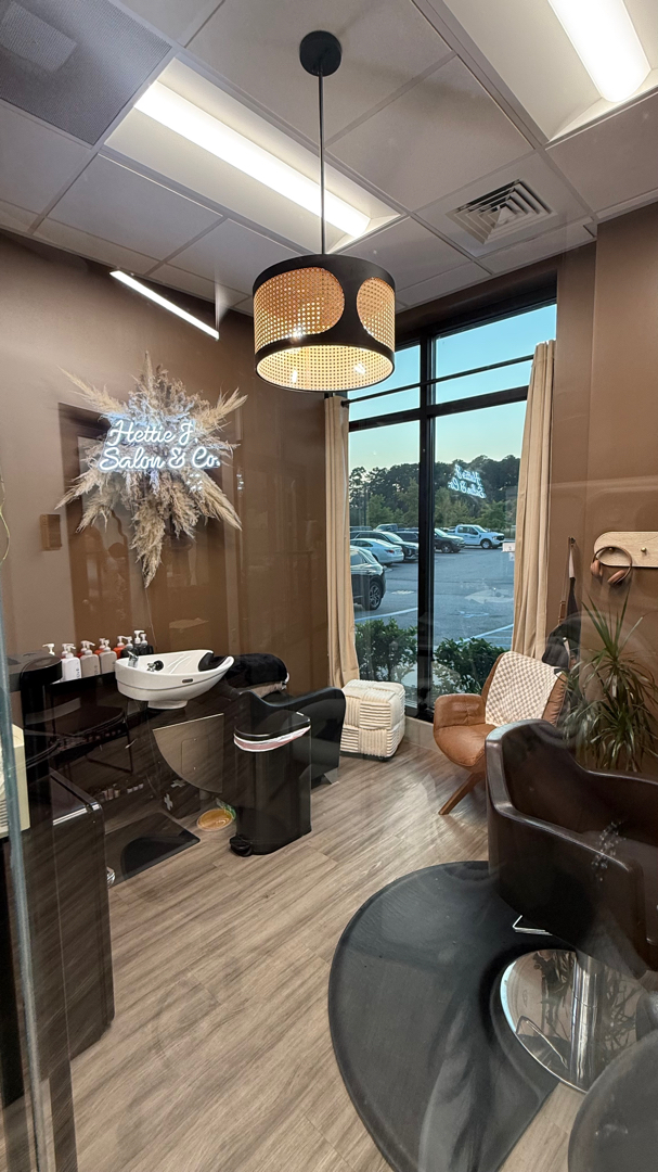 Hettie J.Salon & Co. in Summerville, SC (3)