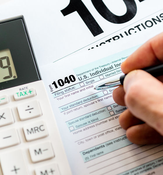 Royalty Tax Services LLC™ in Milwaukee, WI (2)