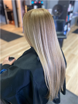 Oohlala Hair Studio & Extension Bar in Westland, MI (3)