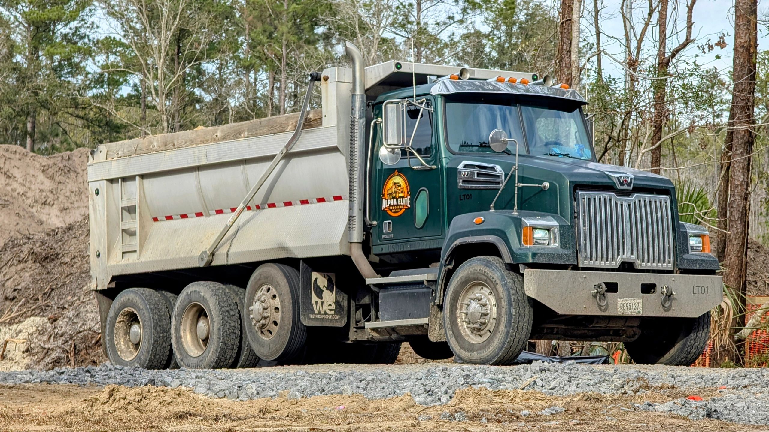Alpha Elite Trucking in North Charleston, SC (3)