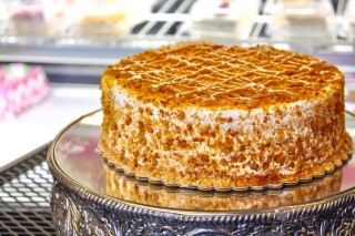 Magda's Cakes in Stockton, CA (2)