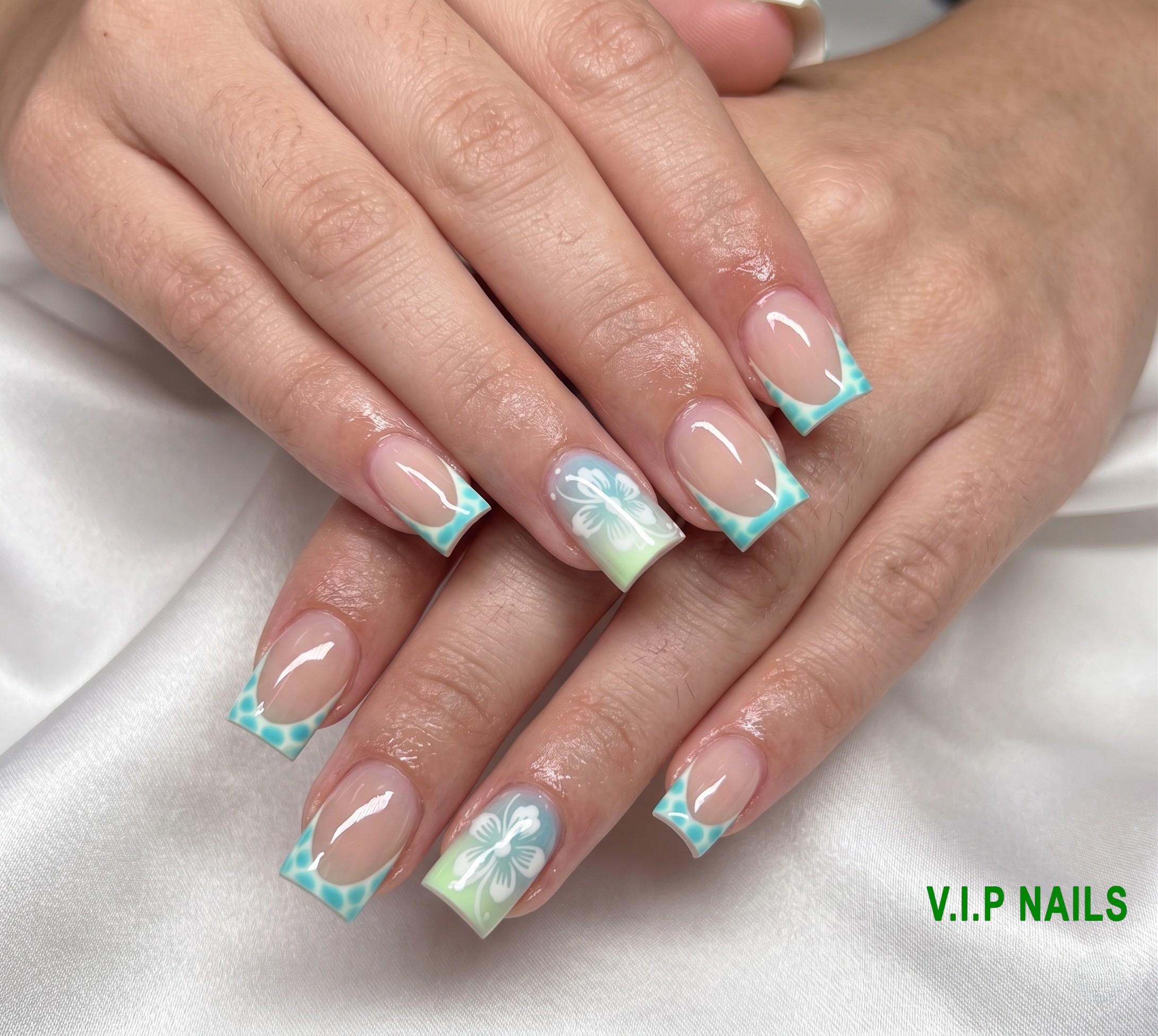 VIP Nails & Spa in Louisville, KY (5)