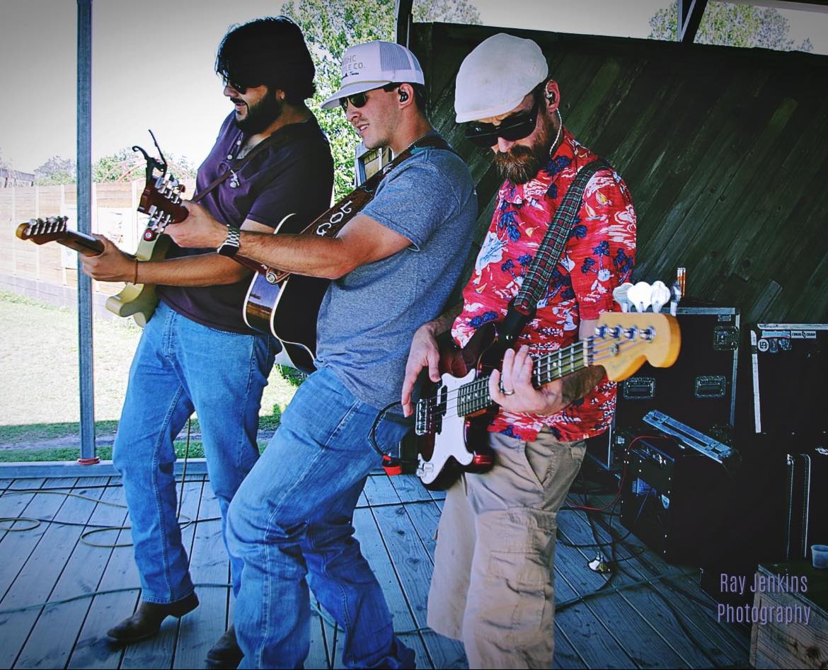 Lil' E's Crawfish LLC in Coldspring, TX (3)