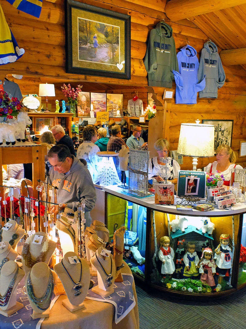 Al Johnson’s Swedish Restaurant & Butik in Sister Bay, WI (3)