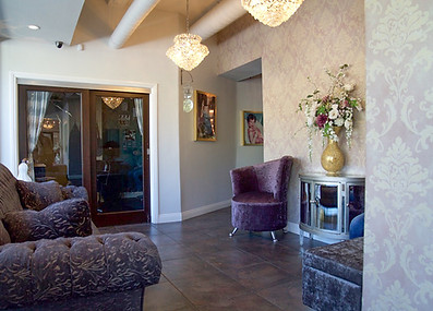 TO SALON SUITES in Thousand Oaks, CA (3)