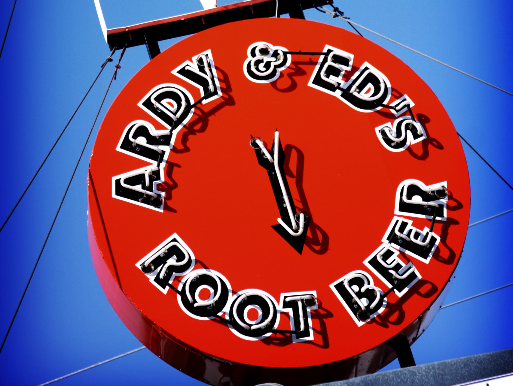 Ardy & Ed's Drive In in Oshkosh, WI (3)