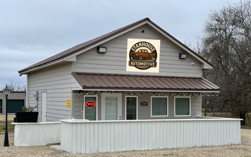 Stanhouse Automotive in Commerce, TX