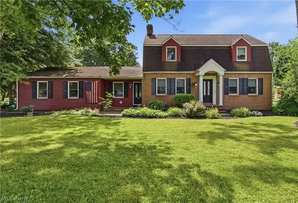 The Vandervaart Team - Real Brokerage Technologies in North Canton, OH