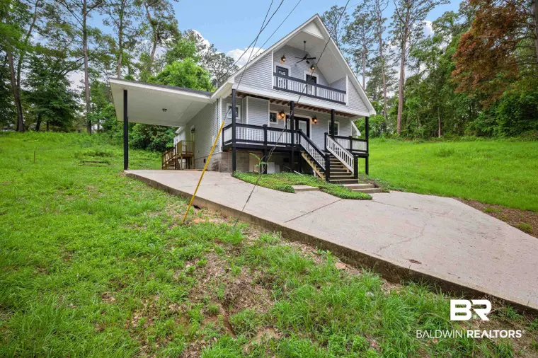 iXL Real Estate North Central: Shundra Barnes in Mobile, AL (3)