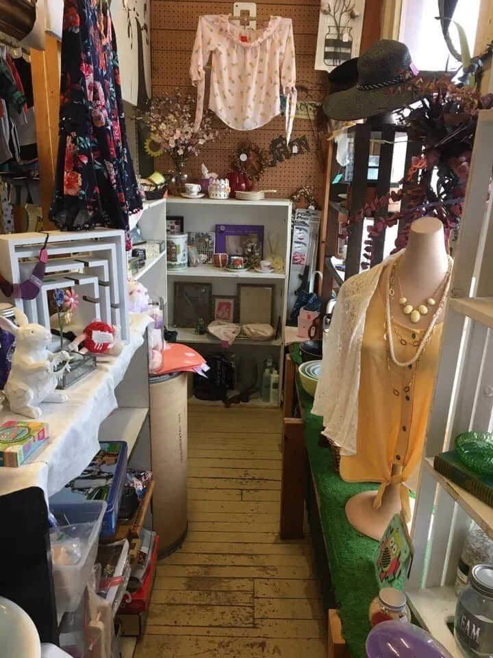 Walkers Buttons & Bows in Cambridge Springs, PA (3)