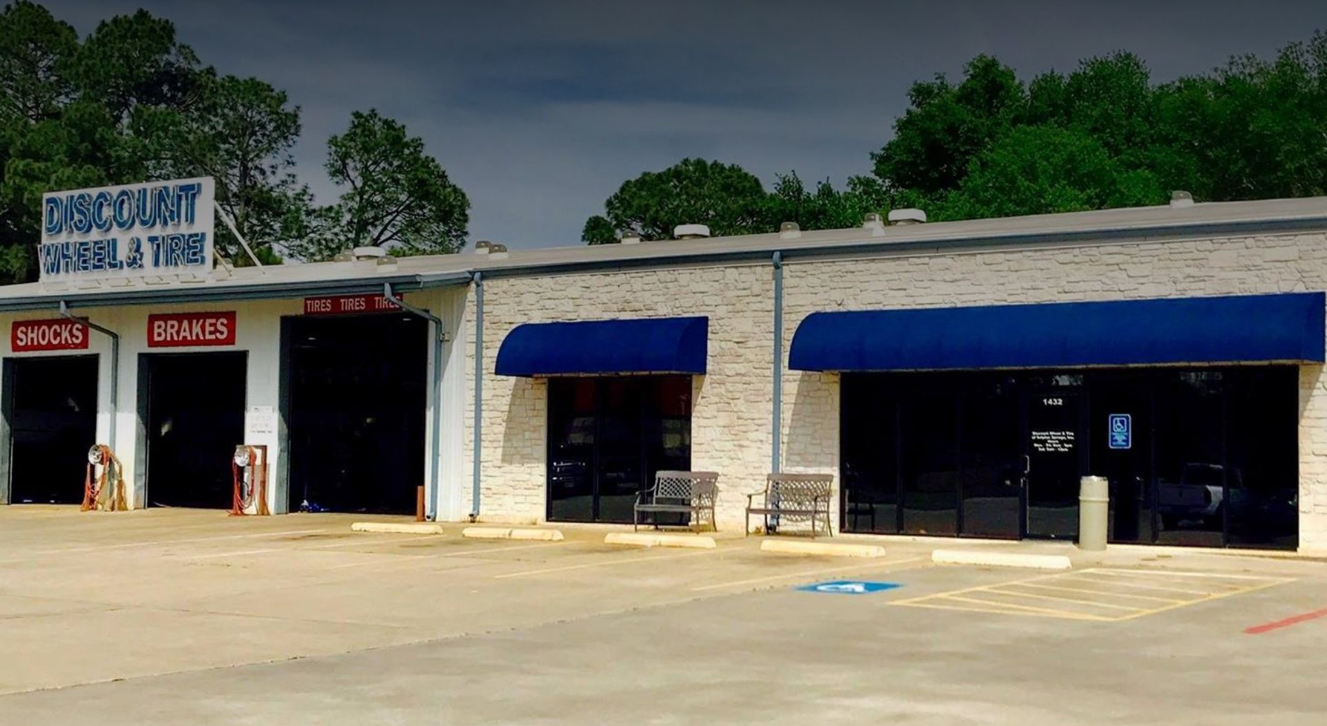 Discount Wheel & Tire of Sulphur Springs in Sulphur Springs, TX (2)