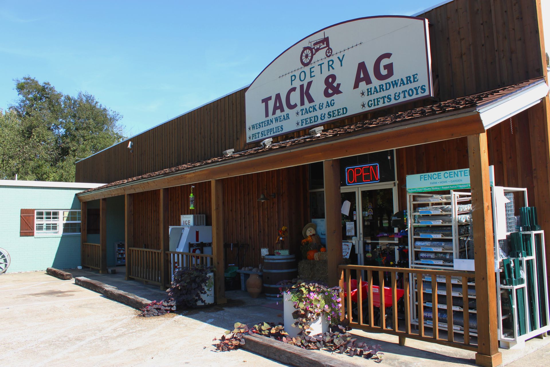Poetry Tack and Ag in Terrell, TX