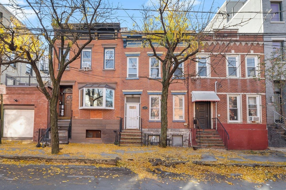 Michael Petrak Professional Realtor @ The Petrak Property Group in Hoboken, NJ (6)