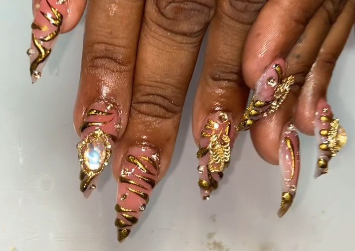Pretty Stallions Beauty Spa in Dayton, OH (3)