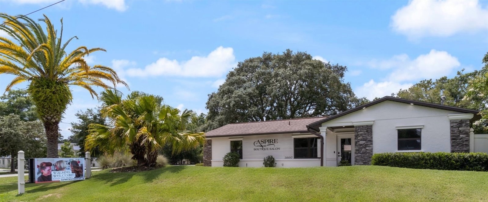 Aspire Boutique Salon in Lecanto, FL (2)