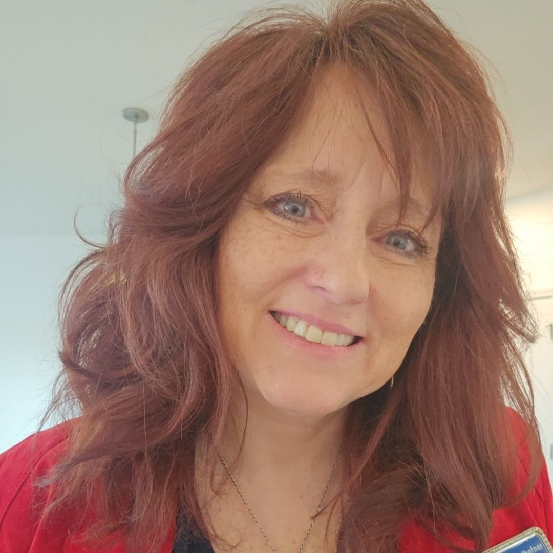 Kelly Bolhofner, Kelly B Home Team - REMAX Revolution in Princeton, IN