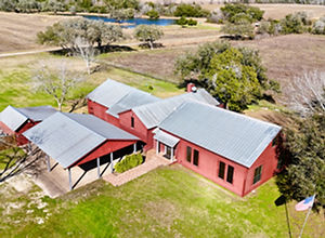 HOLUB REAL ESTATE LLC /FLATONIA OFFICE in Flatonia, TX