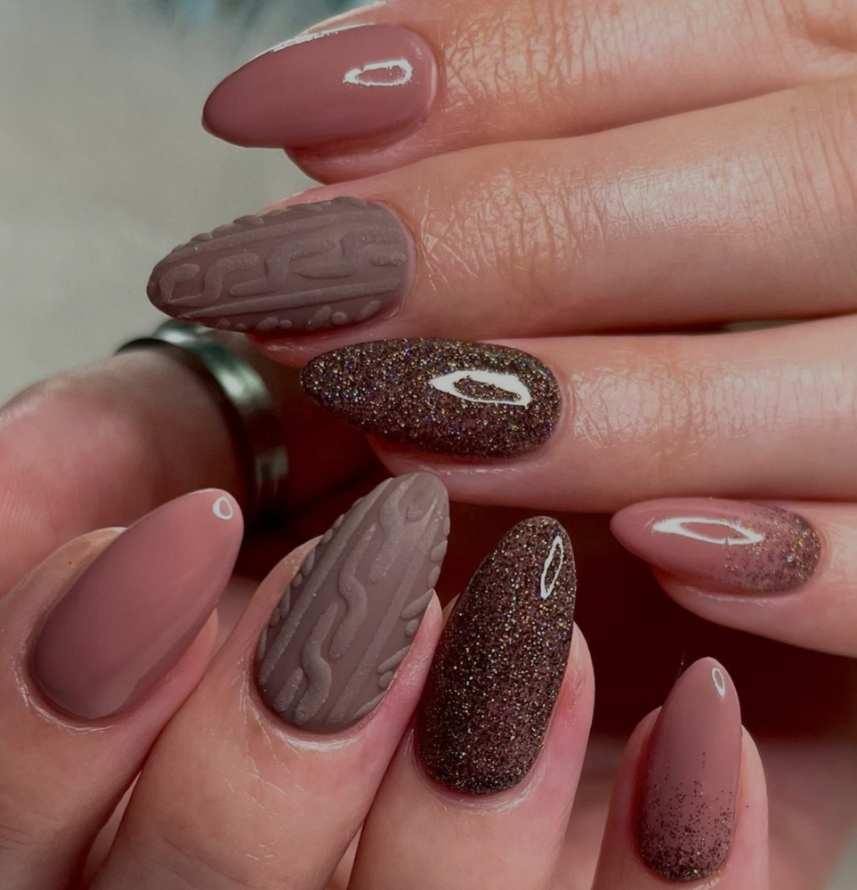 Qs Couture Nail Bar in Fredericksburg, VA (3)
