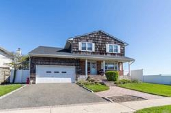 Paul Gold Real Estate in Long Beach, NY (4)