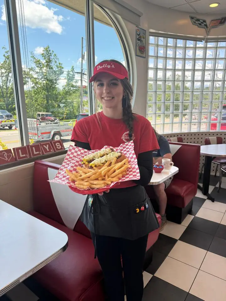Dolly's Diner in Princeton, WV (6)