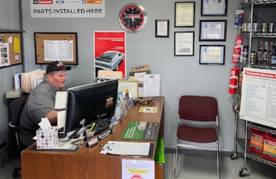 Miller's Autoworx & Diesel Repair in Luling, TX (3)