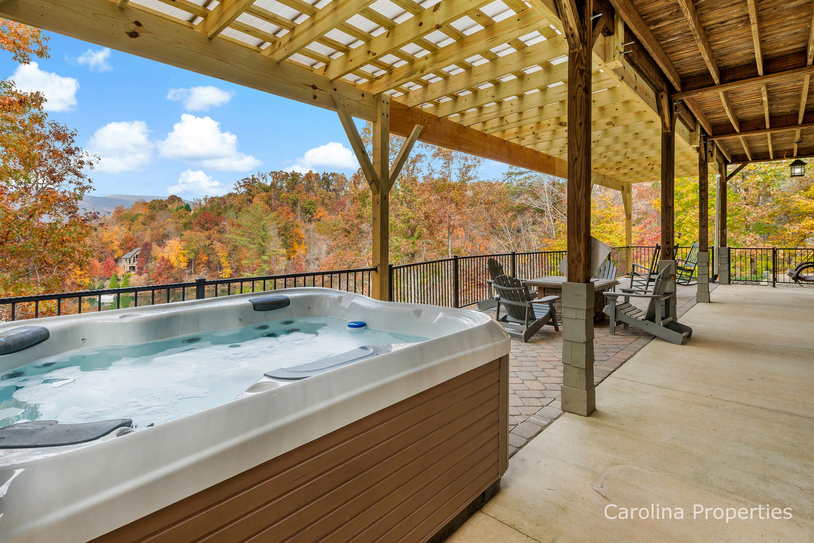 Carolina Properties in Lake Lure, NC (2)