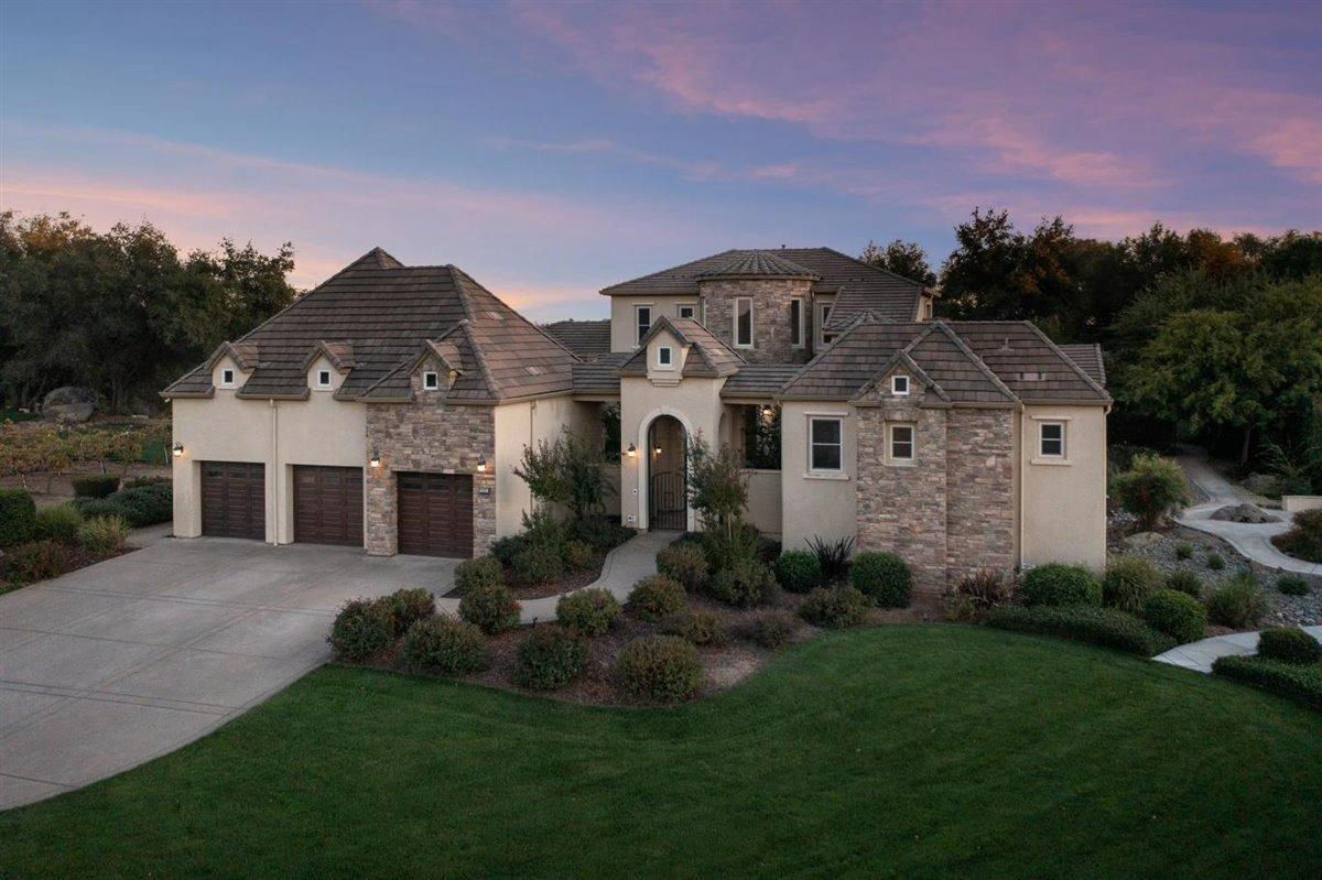 Renee Schenk, Realtor, Century 21 Select Real Estate in Corning, CA (3)