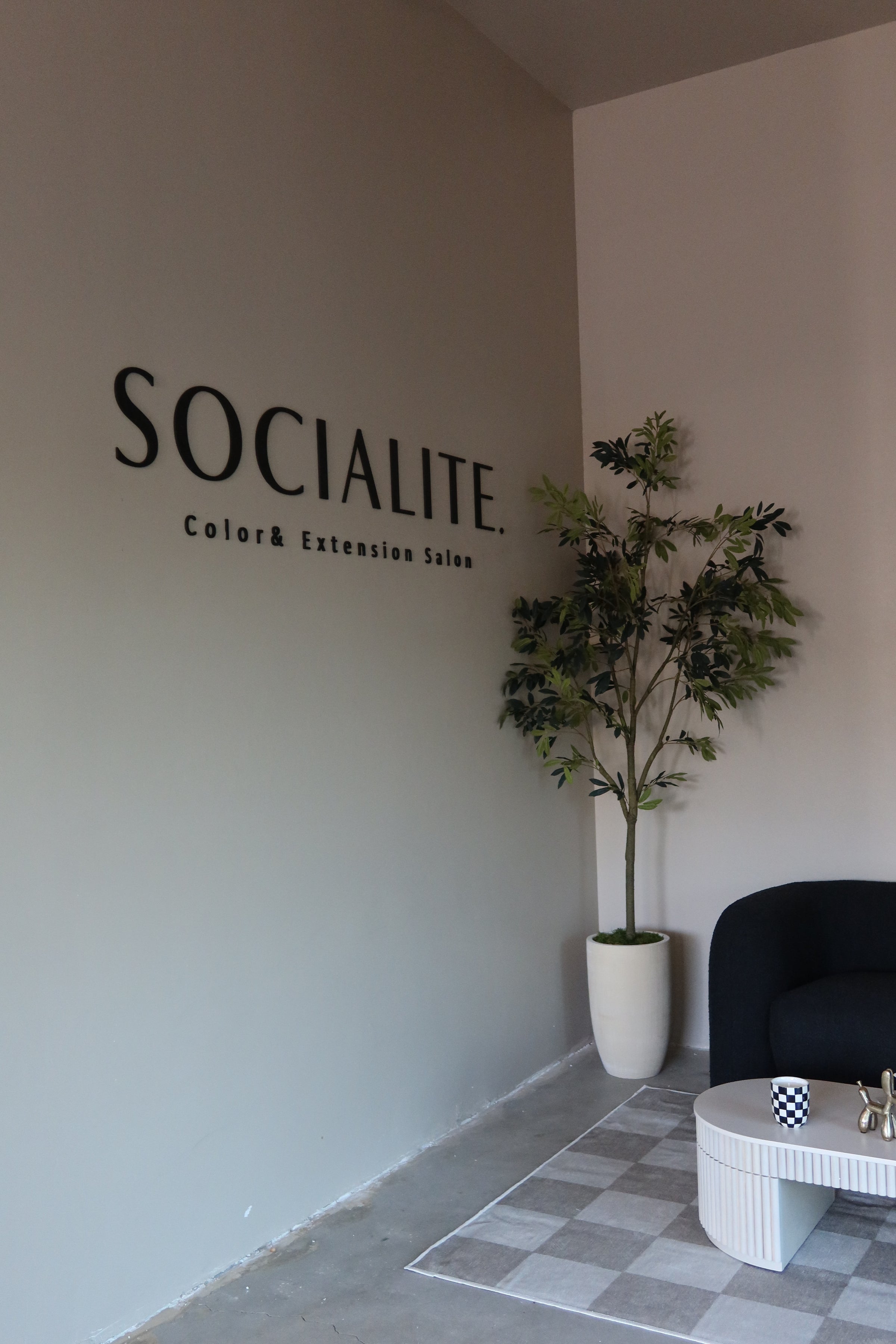 The Socialite Salon in Bushnell, FL (2)