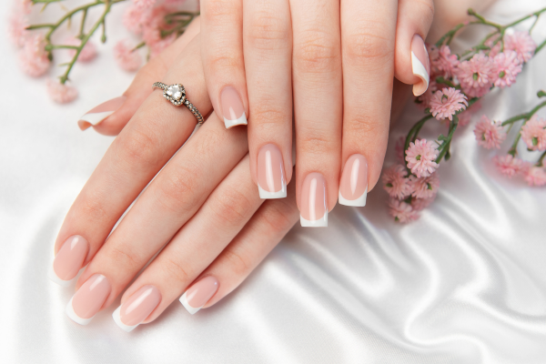 Lavender Nails & Spa Boutique in Del Mar, CA (2)