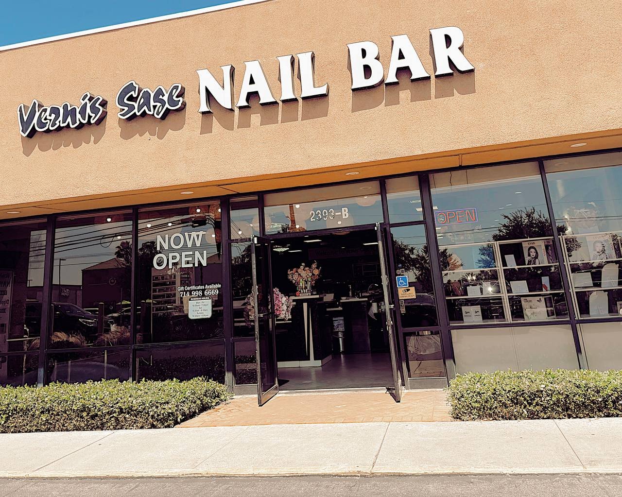 Vernis Sage Nail & Head Spa in Orange, CA (3)