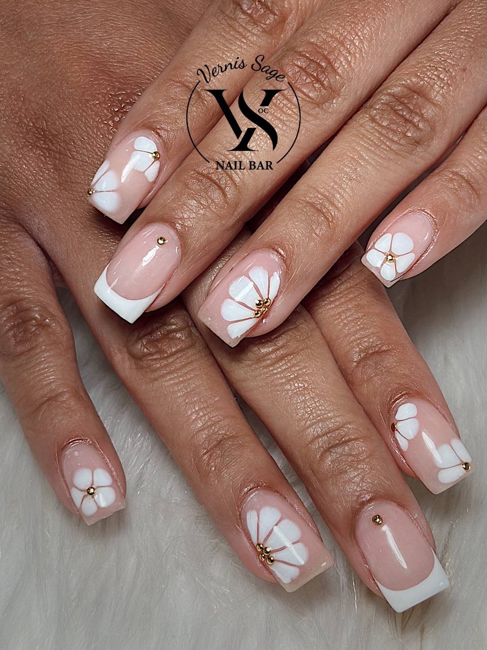 Vernis Sage Nail & Head Spa in Orange, CA (4)