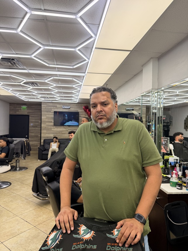 Platinum Cuts in Hialeah, FL (4)