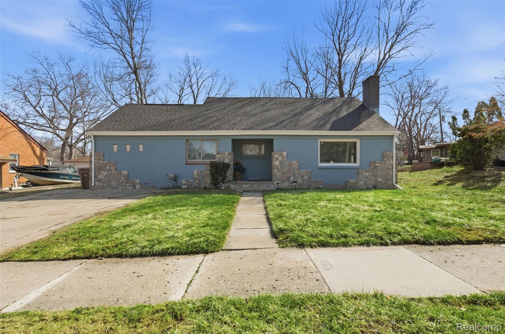 C Miles Realty in Bloomfield Township, MI