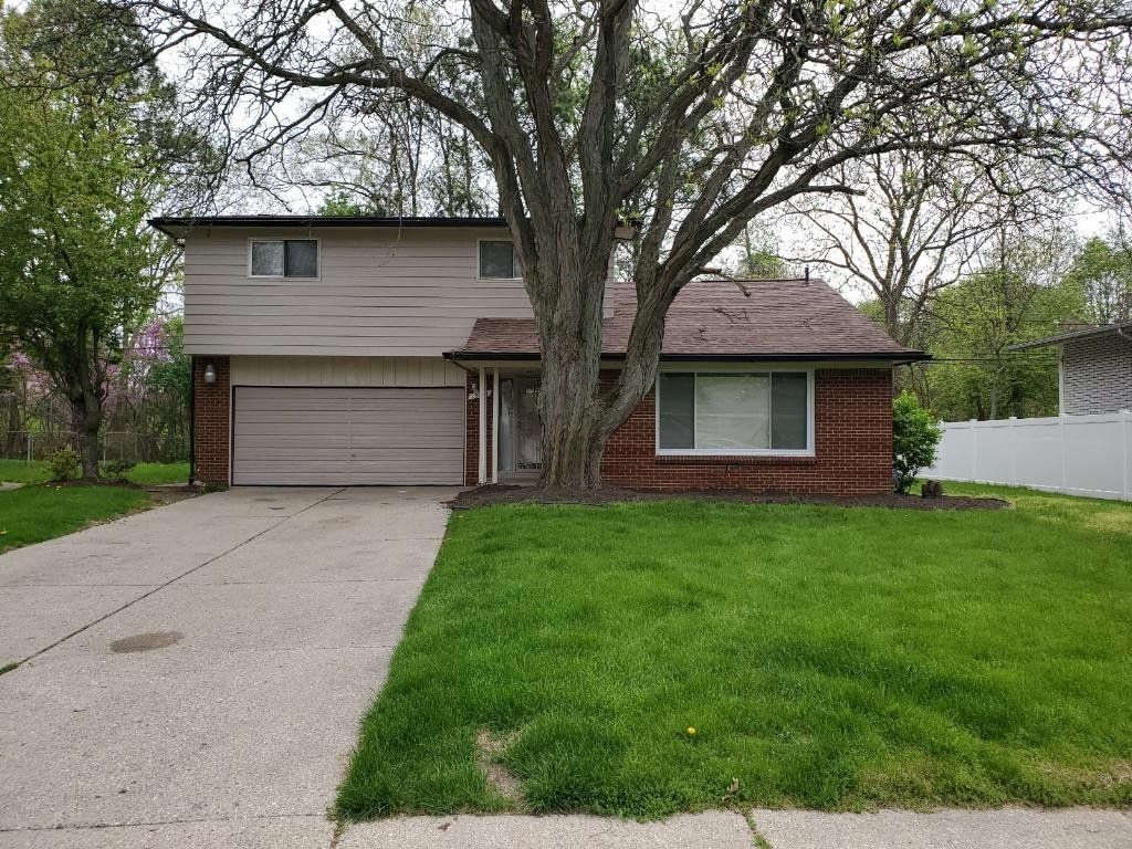C Miles Realty in Bloomfield Township, MI (4)