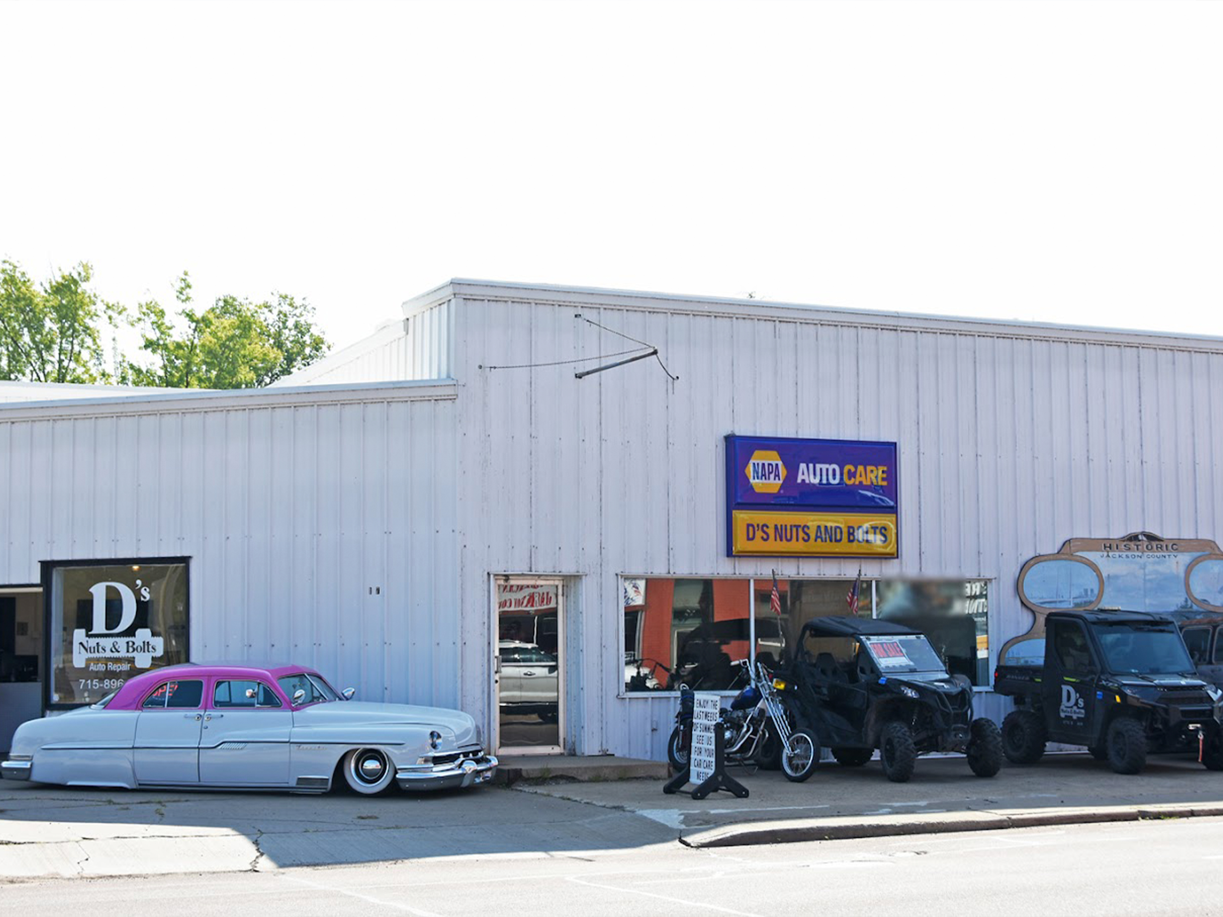 D's Nuts and Bolts in Black River Falls, WI (2)