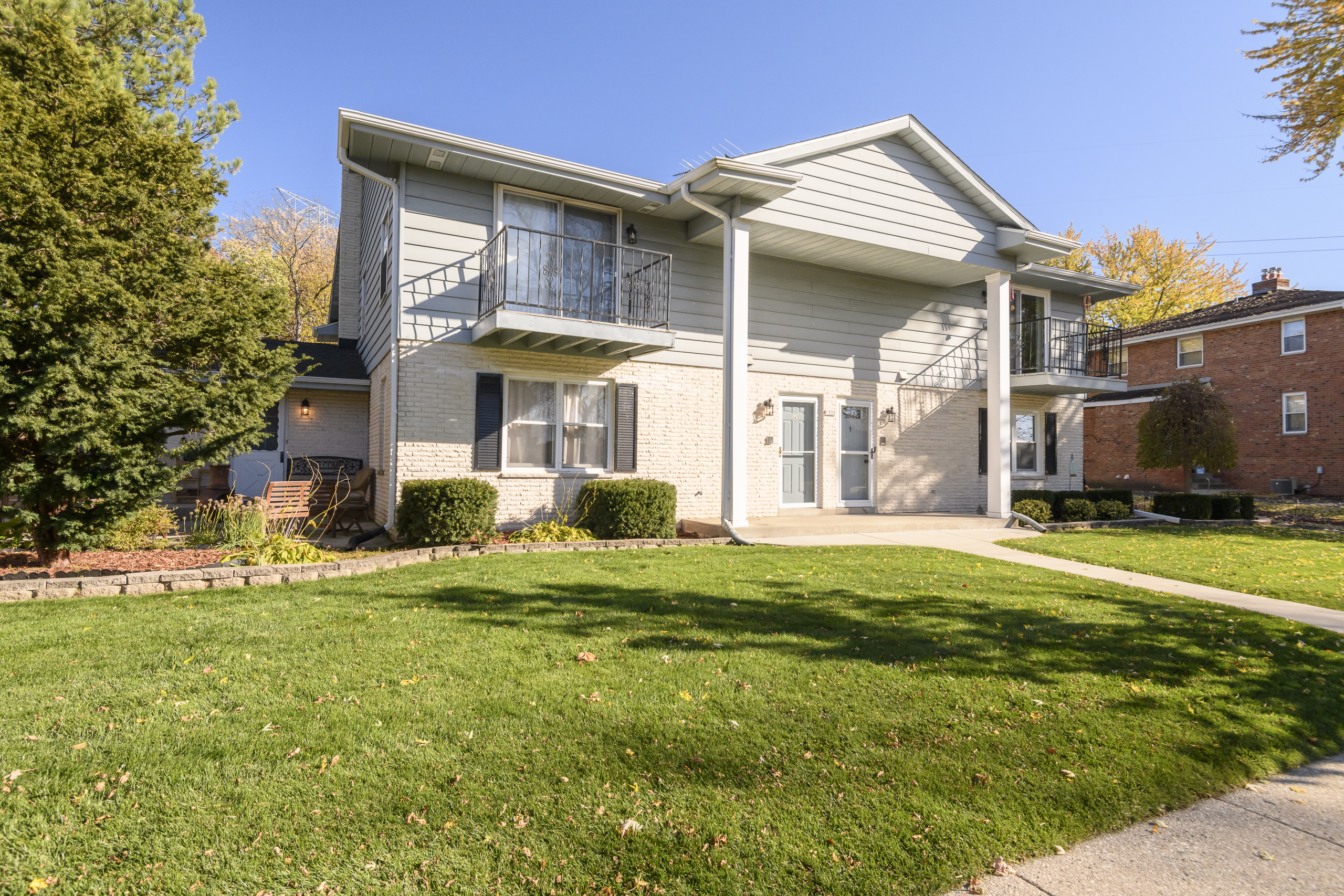 Derby Realtors | Sue Derby & Travis Derby | Shorewest Realtors in Waukesha, WI