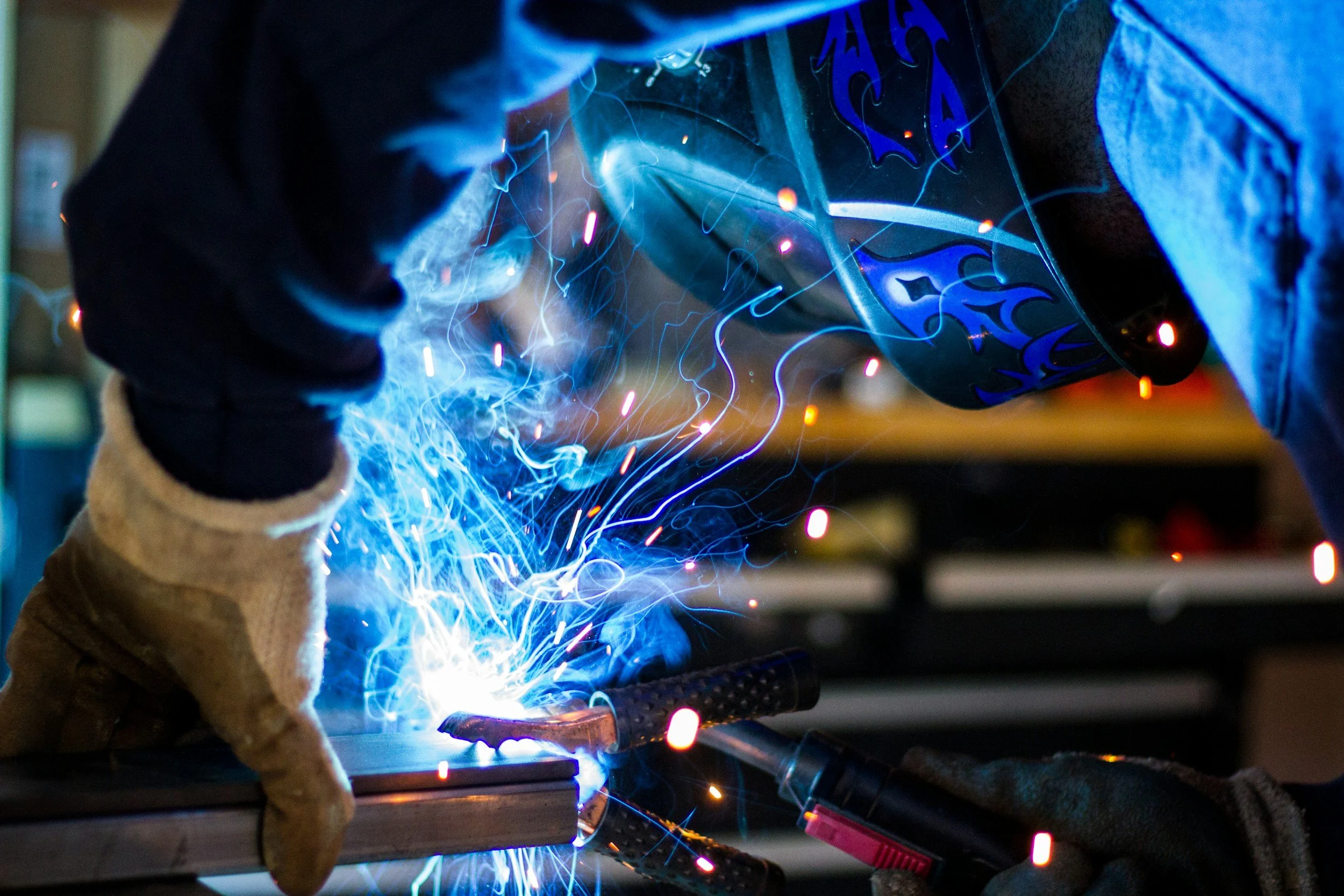 Allan Wrenches Mobile Semi Truck & Auto Mechanic Repair in Echo Lake, CA