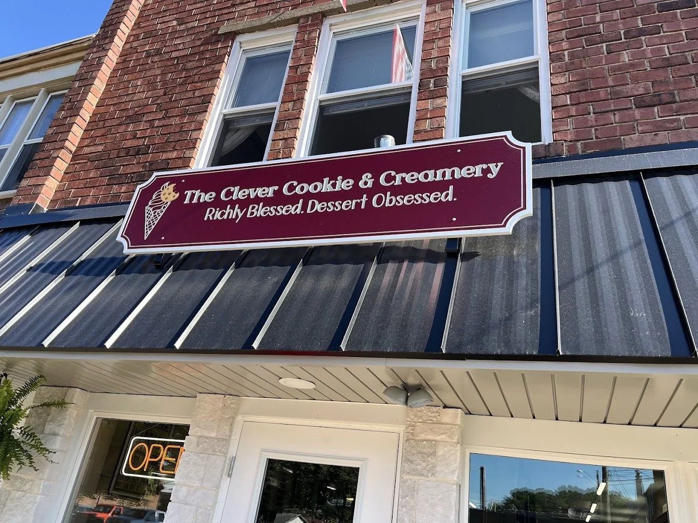 The Clever Cookie & Creamery in Minerva, OH (2)